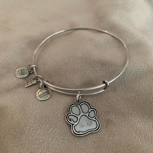 Alex and Ani Paw Print bracelet